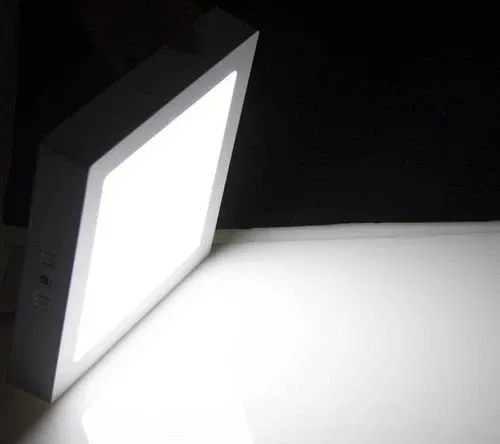 30W KARE BEYAZ SIVA ÜSTÜ LED PANEL CATA