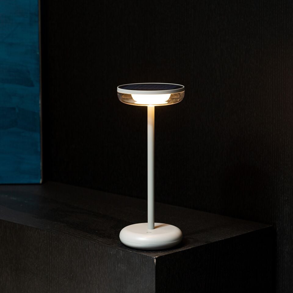 VALLEY KUM BEJİ SOLAR MASA LAMBASI OIA LIGHT-SAND