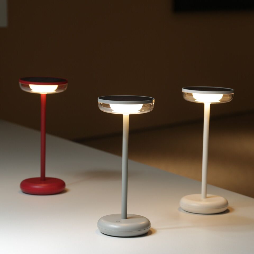 VALLEY KUM BEJİ SOLAR MASA LAMBASI OIA LIGHT-SAND