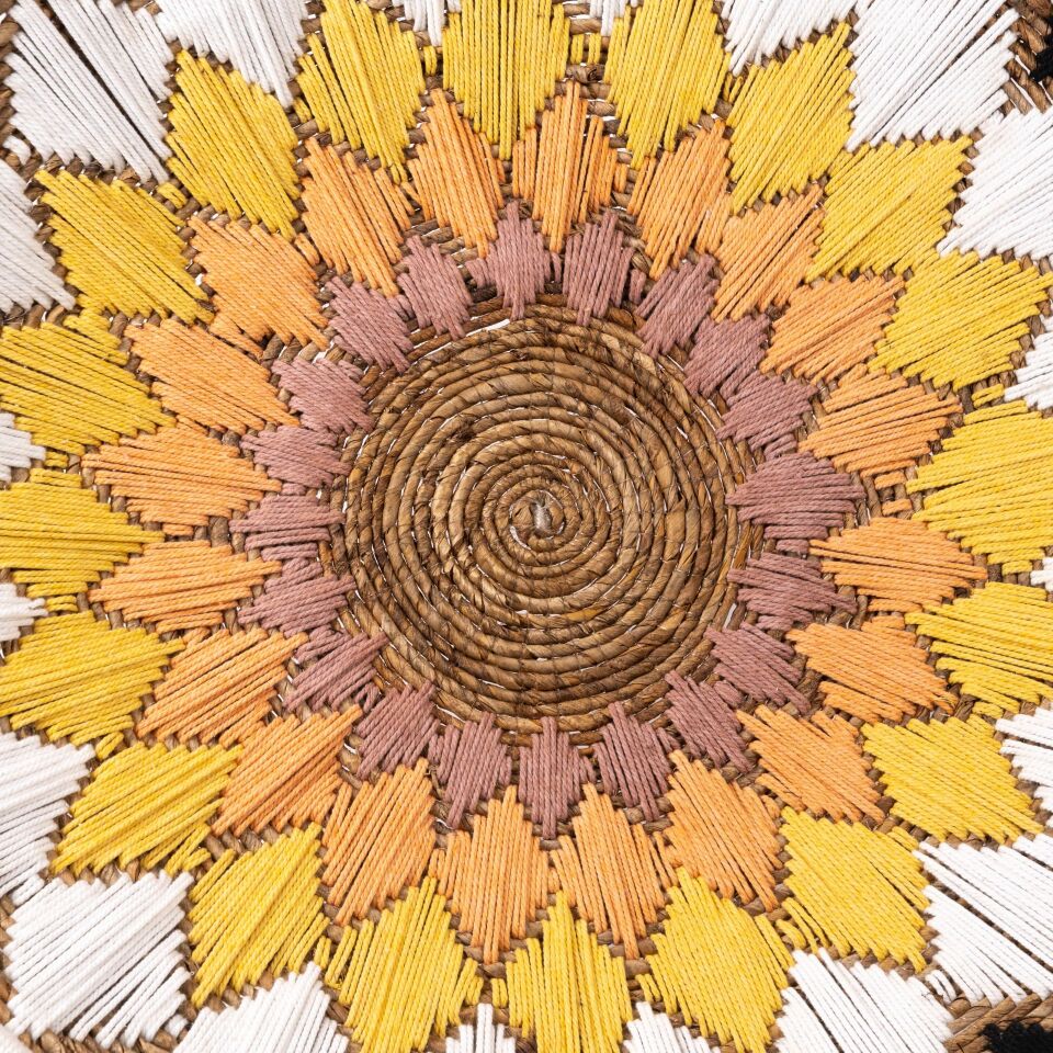 ACAMAS BANANA-YARN DEKOR 76X76X12CM OIA LIGHT