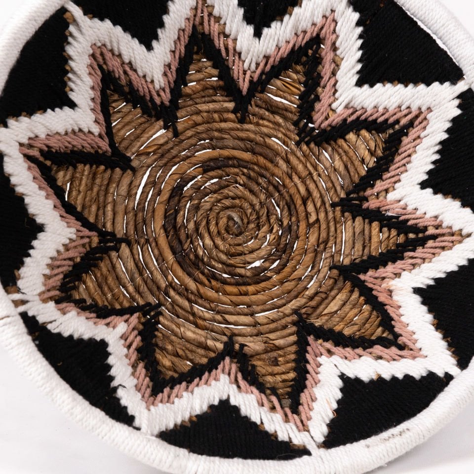 ENDYMİON BANANA-YARN DEKOR 40X40X10CM OIA LIGHT
