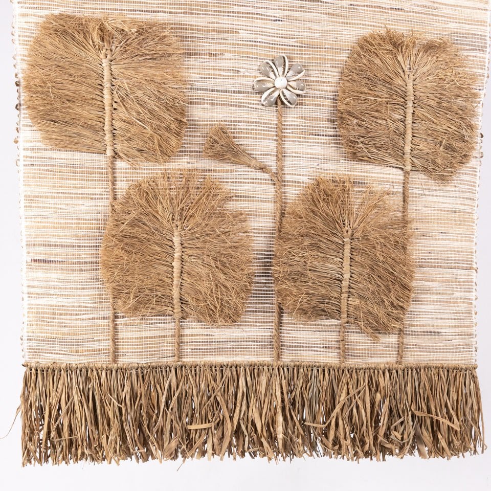 NİSSİ SU SÜMBÜLÜ VE SİSAL DUVAR DEKORU 75X70CM OIA
