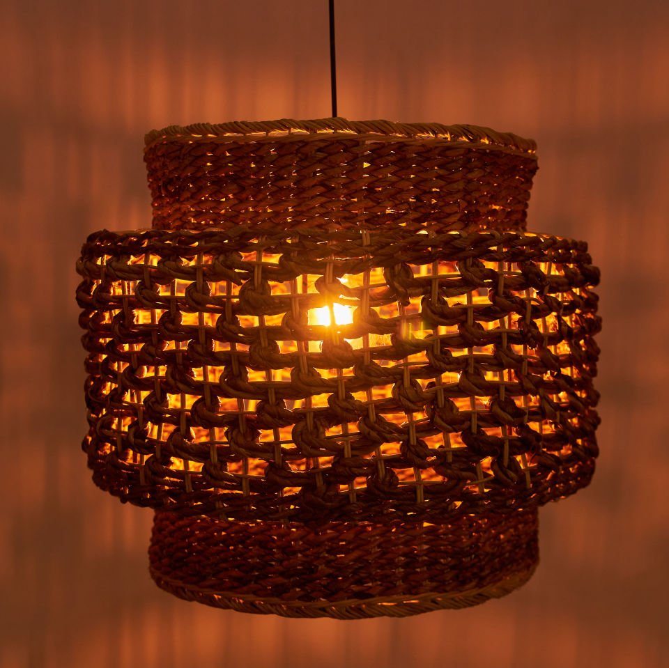 FLARE BANANA VE RATTAN SARKIT 53X53X45CM OIA LIGHT